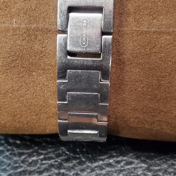 Silver coach watch - Picture 3 of 3